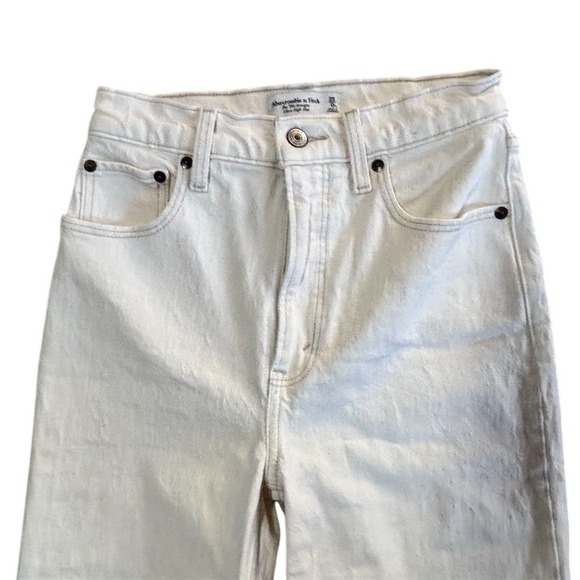Abercrombie Women's Beige '90s Straight Ultra High Rise Jeans Size‎ 25 - Picture 4 of 6